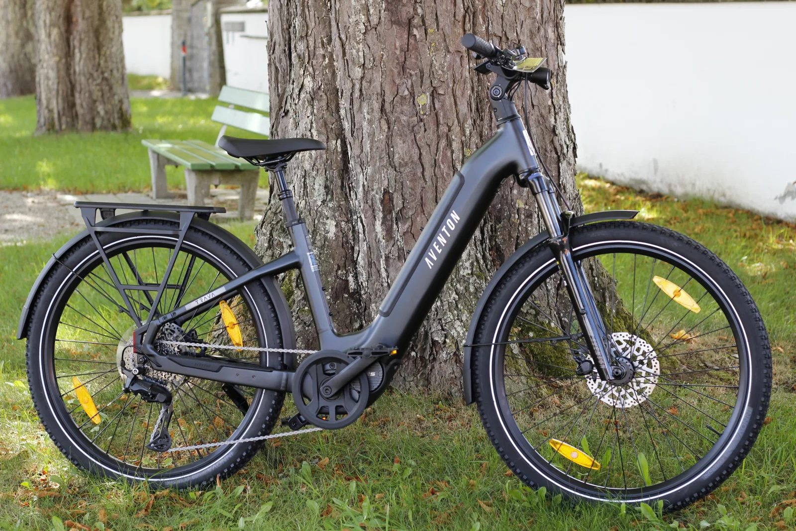 AVENTON - TREKKING