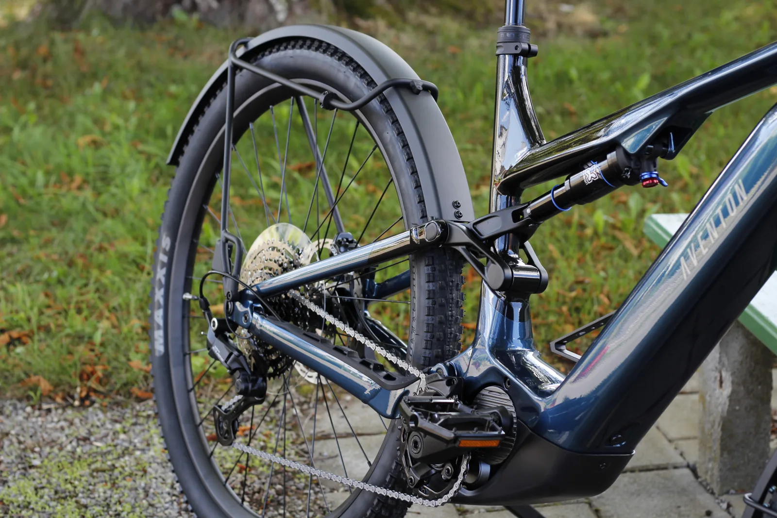 AVENTON - SUV