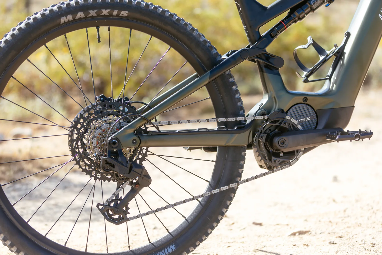 AVENTON - E-MTB